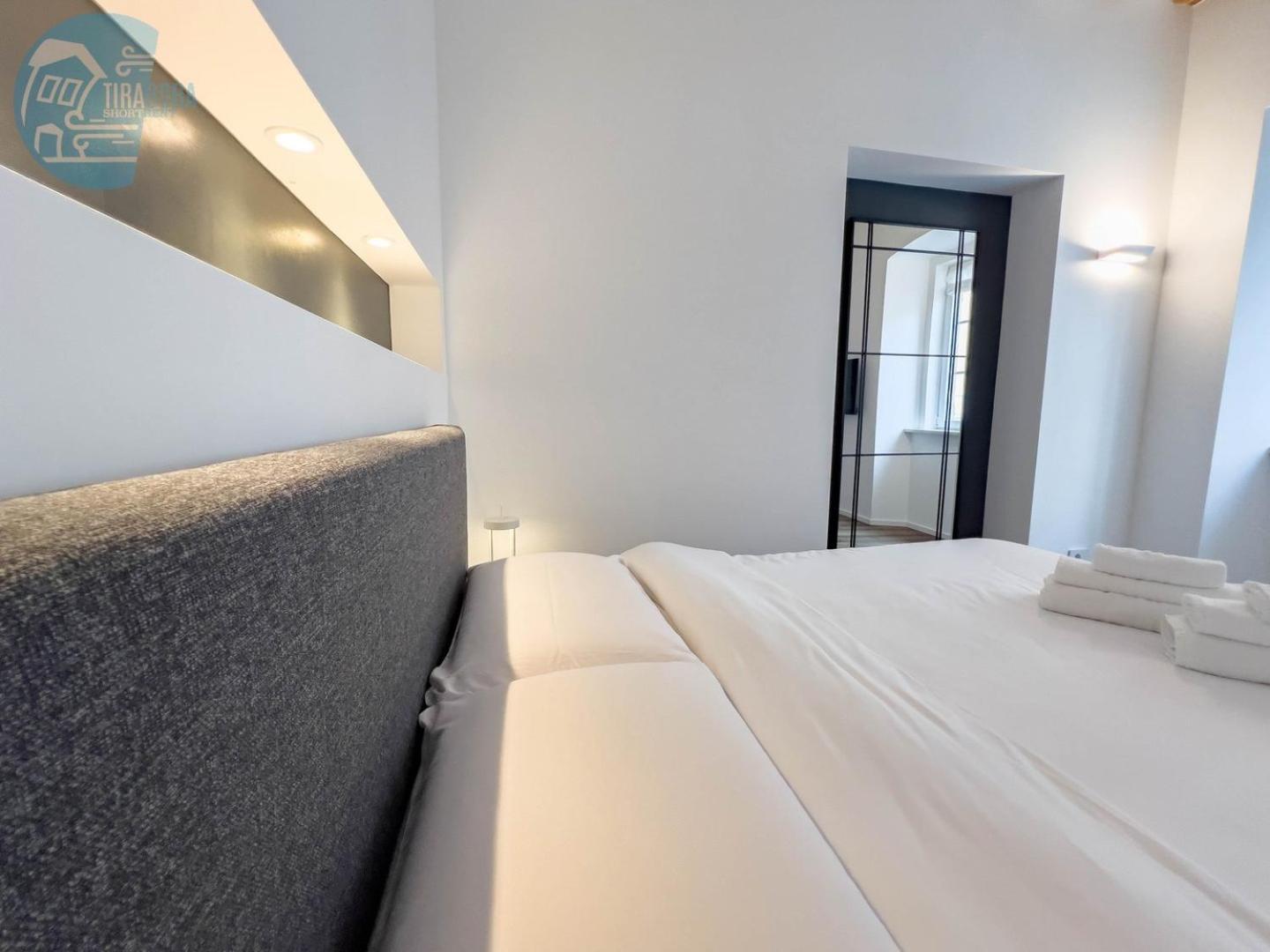 Апартаменти San Nicolo 14 Tirabora Short Rent Трієст Екстер'єр фото