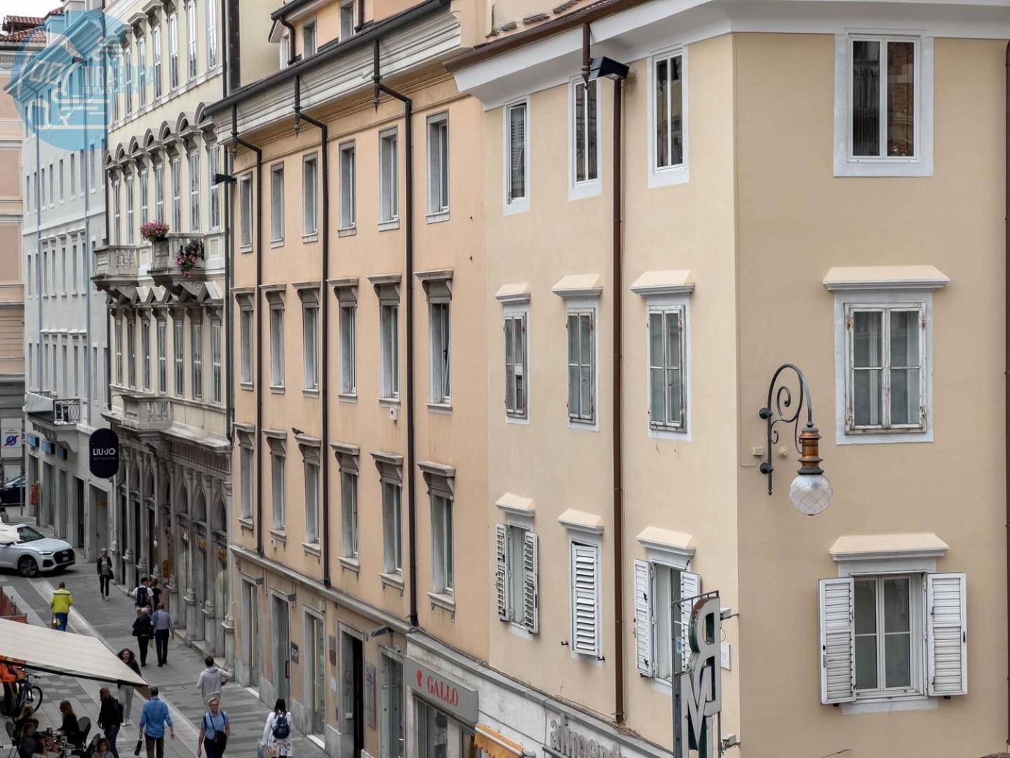 Апартаменти San Nicolo 14 Tirabora Short Rent Трієст Екстер'єр фото